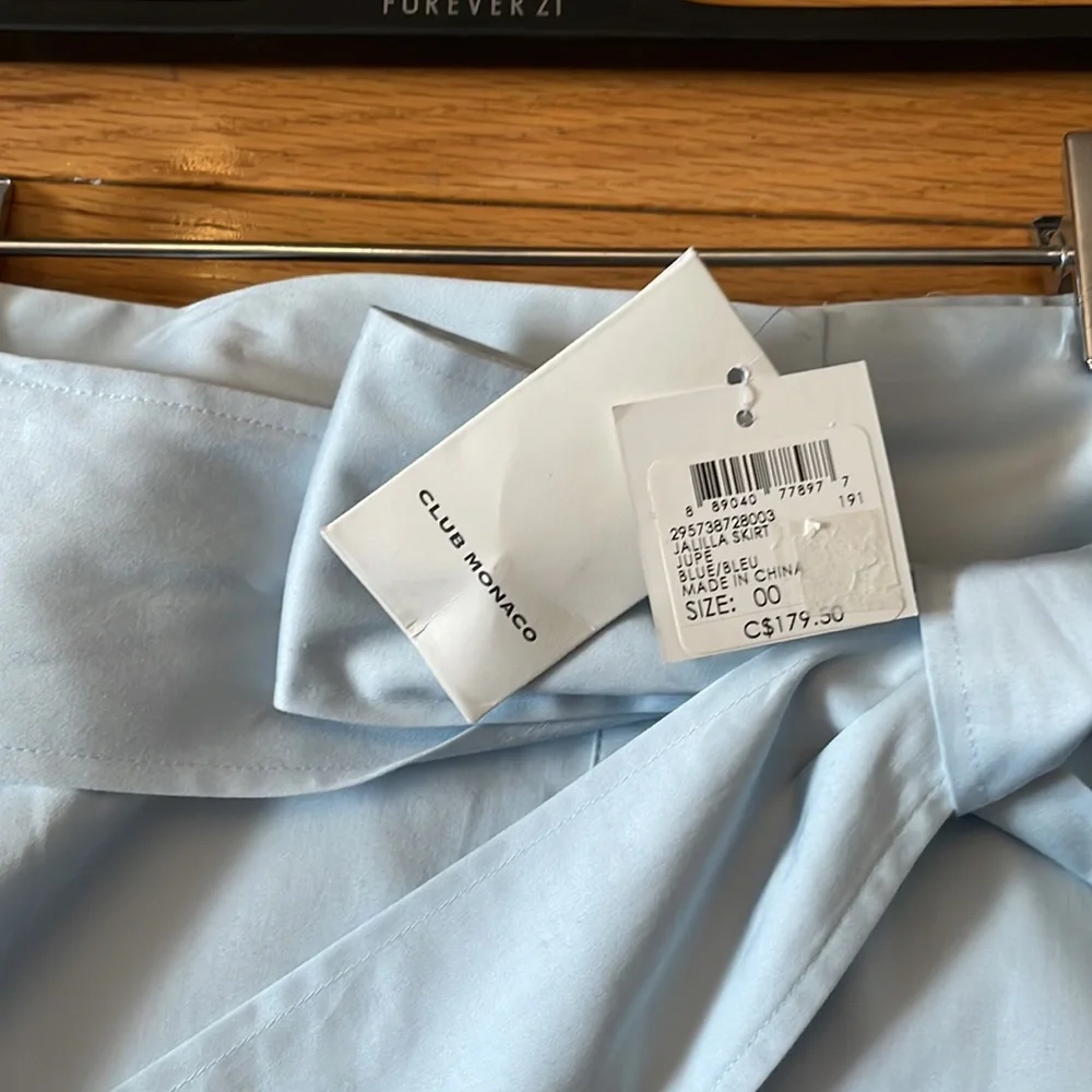 Baby blue long skirt with bow - Picture 3 of 4